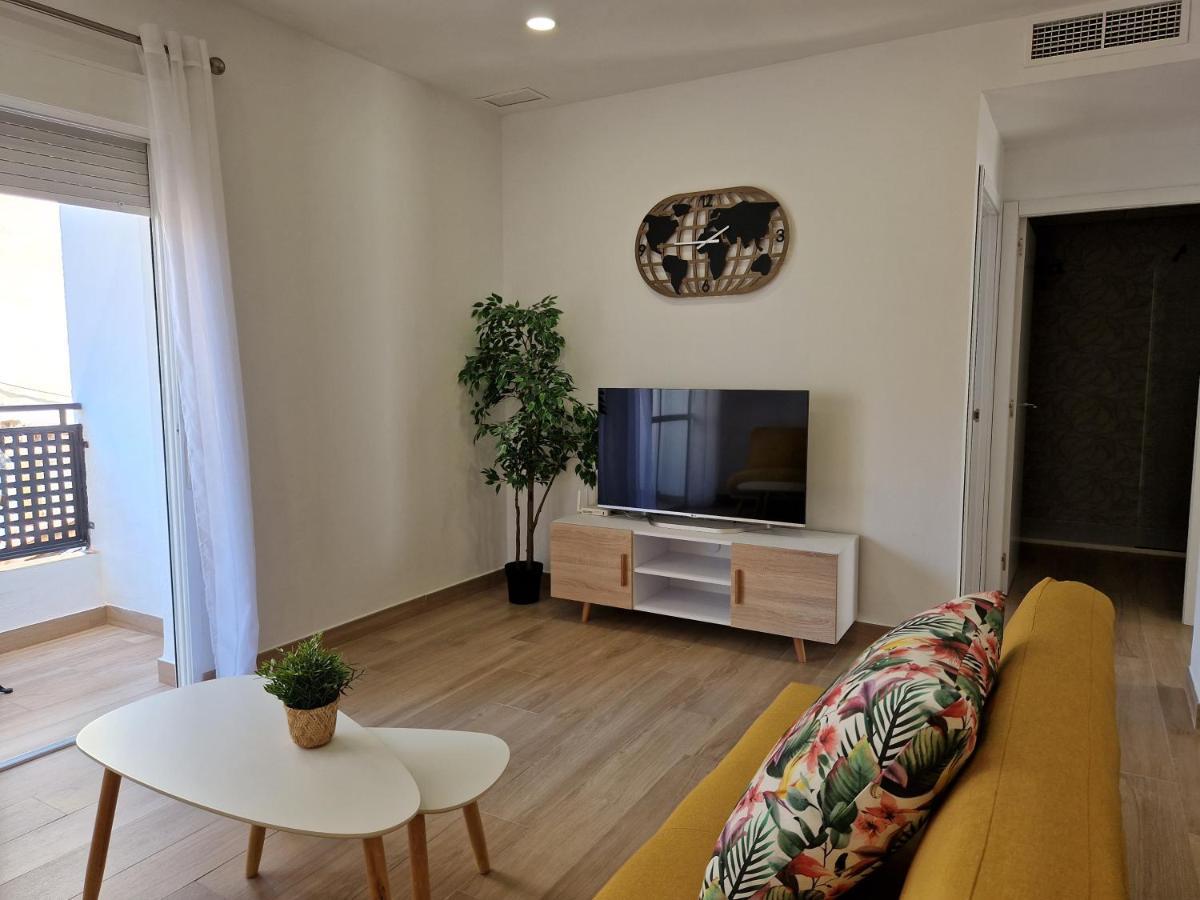 Pavone Apartments Малага Экстерьер фото