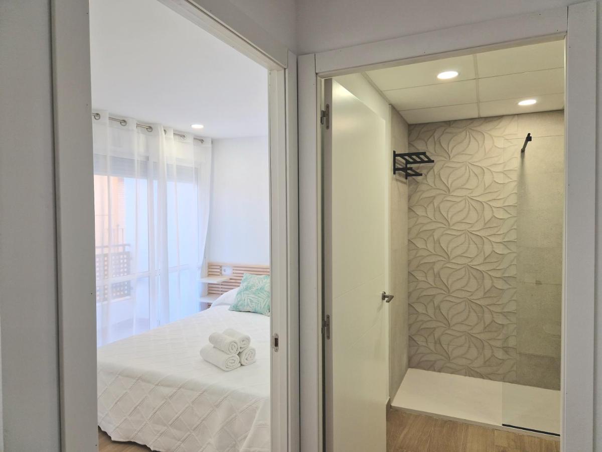 Pavone Apartments Малага Экстерьер фото